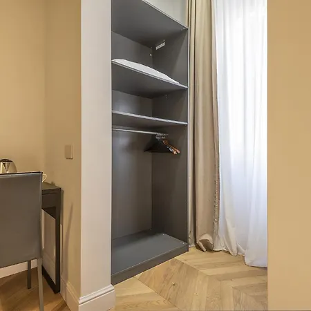 Luxury - Prati 28 4* Ρώμη